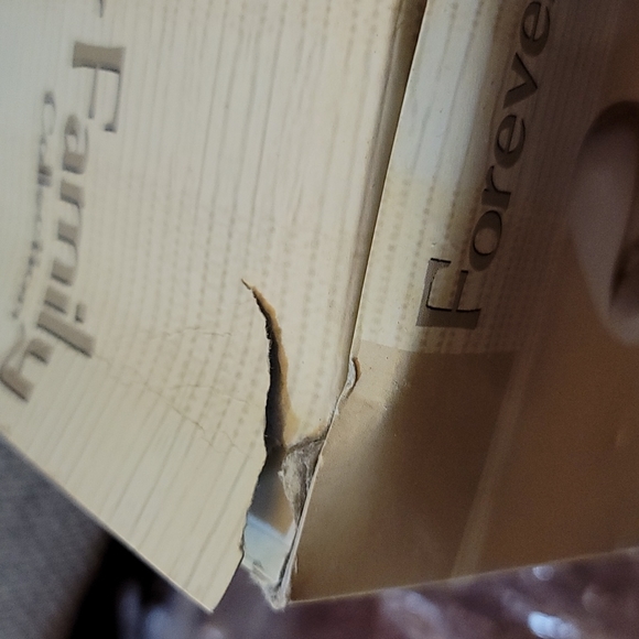 Dad and Daughter Figurine - Picture 5 of 6